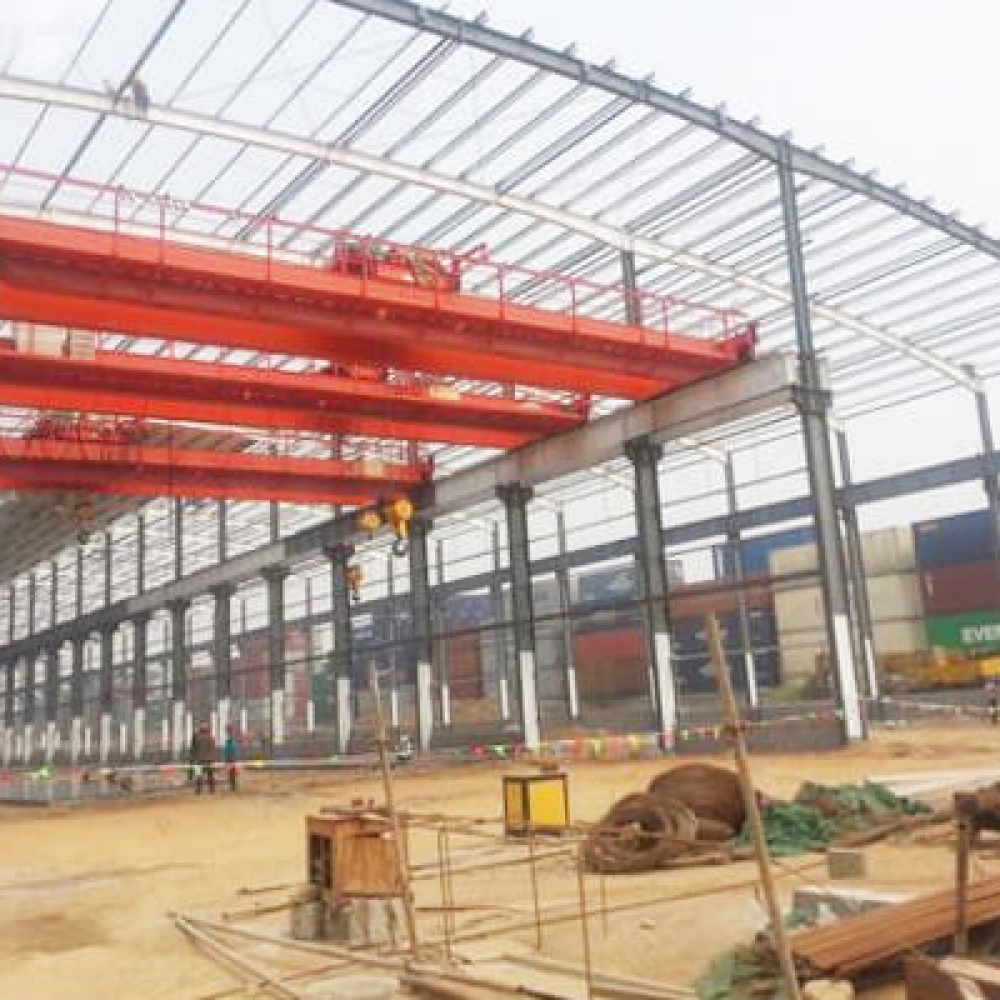 steel-structure-with-overhead-cranes
